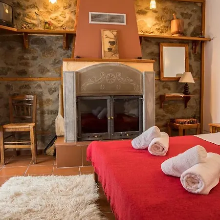 πατρικό 3* Neraïdochóri