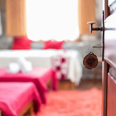 πατρικό Neraïdochóri