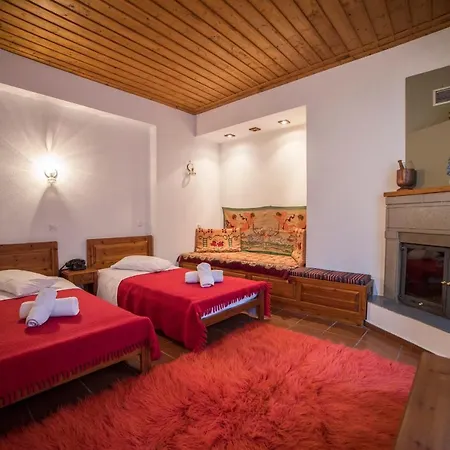 πατρικό Neraïdochóri